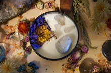 Load image into Gallery viewer, Full Moon Amplify Altar Candle
